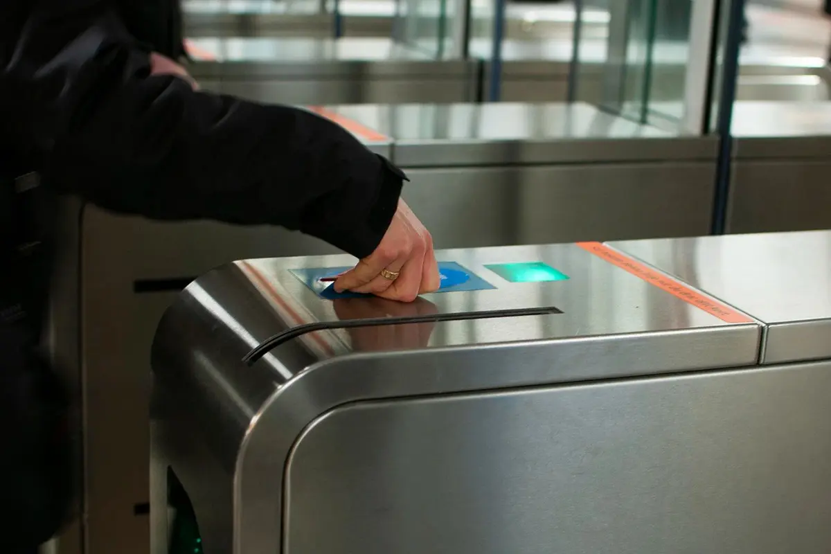 Turnike Sistemi ile Ziyaretçi Takibi Otomatikleşiyor