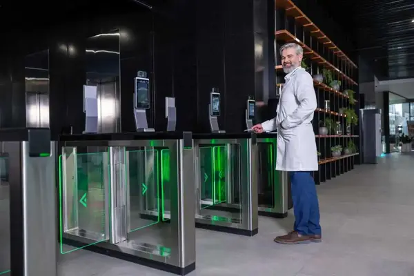 Geçiş Kontrol Sistemleri ile Güvenli Giriş Çıkış