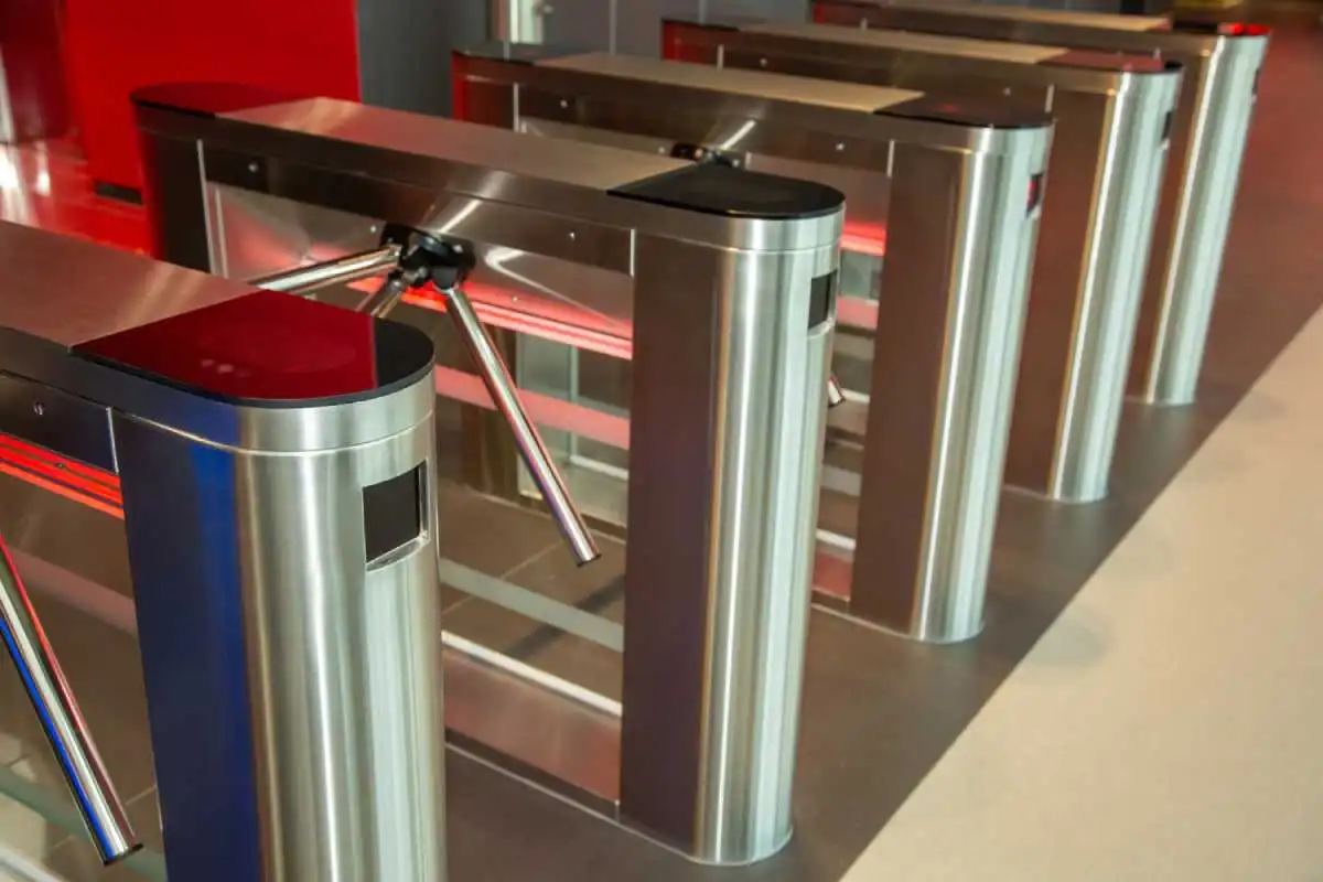 PDKS ve Turnike Sistemleri Birlikte Nasıl Çalışır?