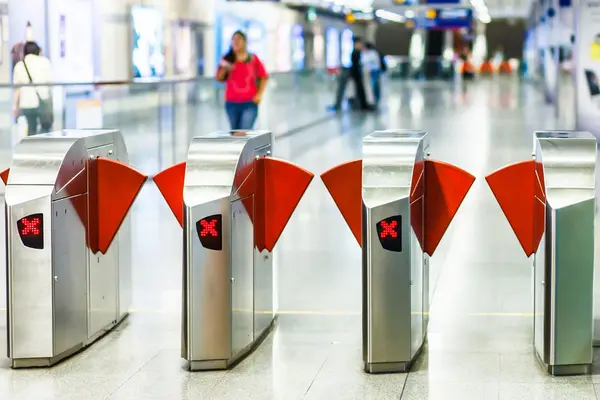 Ziyaretçi Kontrolünde Turnike Sistemi Avantajları